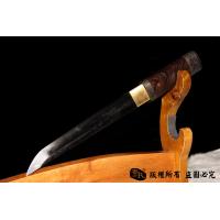 素装短刀-性能和收藏性能都很不错
