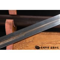 传统龙纹太极剑
