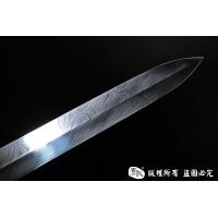 《龙行天下》 查长伟作品 收藏于陕西西安历史博物馆