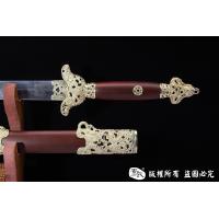 龙装乾坤剑 查长伟作品