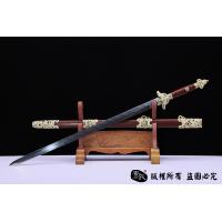 龙装乾坤剑 查长伟作品
