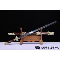 龙装乾坤剑 查长伟作品