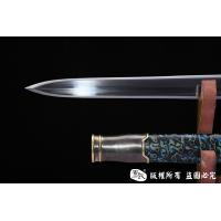 八面款玄冰剑