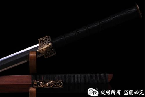 经典铜装汉剑-百炼钢-性能优越，收藏价值好