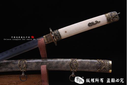 龙传说-本三枚精品太刀