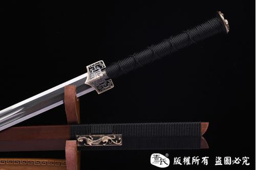 经典百炼钢汉剑-性能优越，收藏价值好