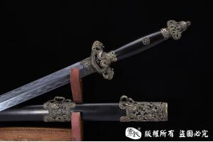 精细龙图剑-百炼钢烧刃