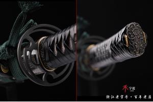 旋风皆烧武士刀