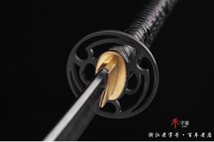 旋风皆烧武士刀