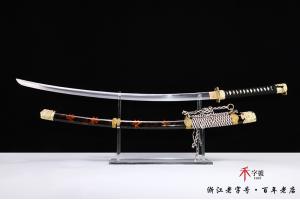 龙纹大太刀-烧直刃