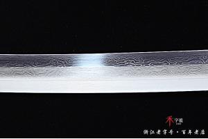 龙纹大太刀-烧直刃