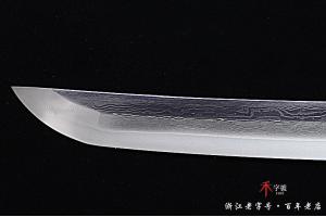 龙纹大太刀-烧直刃