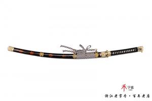 龙纹大太刀-烧直刃